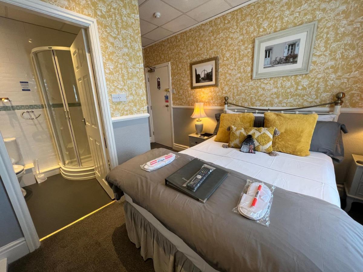 Raffles Hotel Blackpool Esterno foto